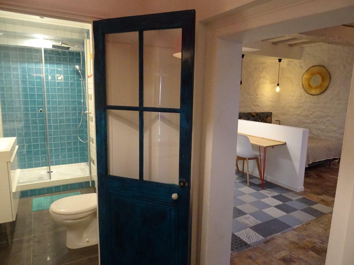 Appartement Spacieux Avec Une Vue Sur Tours Exterior foto